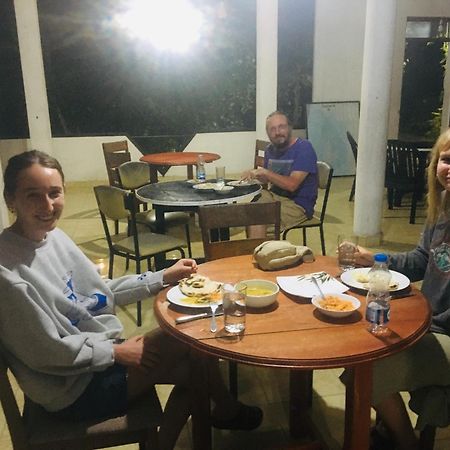 Soorya Inn Ела Екстериор снимка