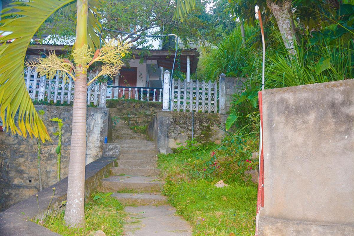 Soorya Inn Ела Екстериор снимка