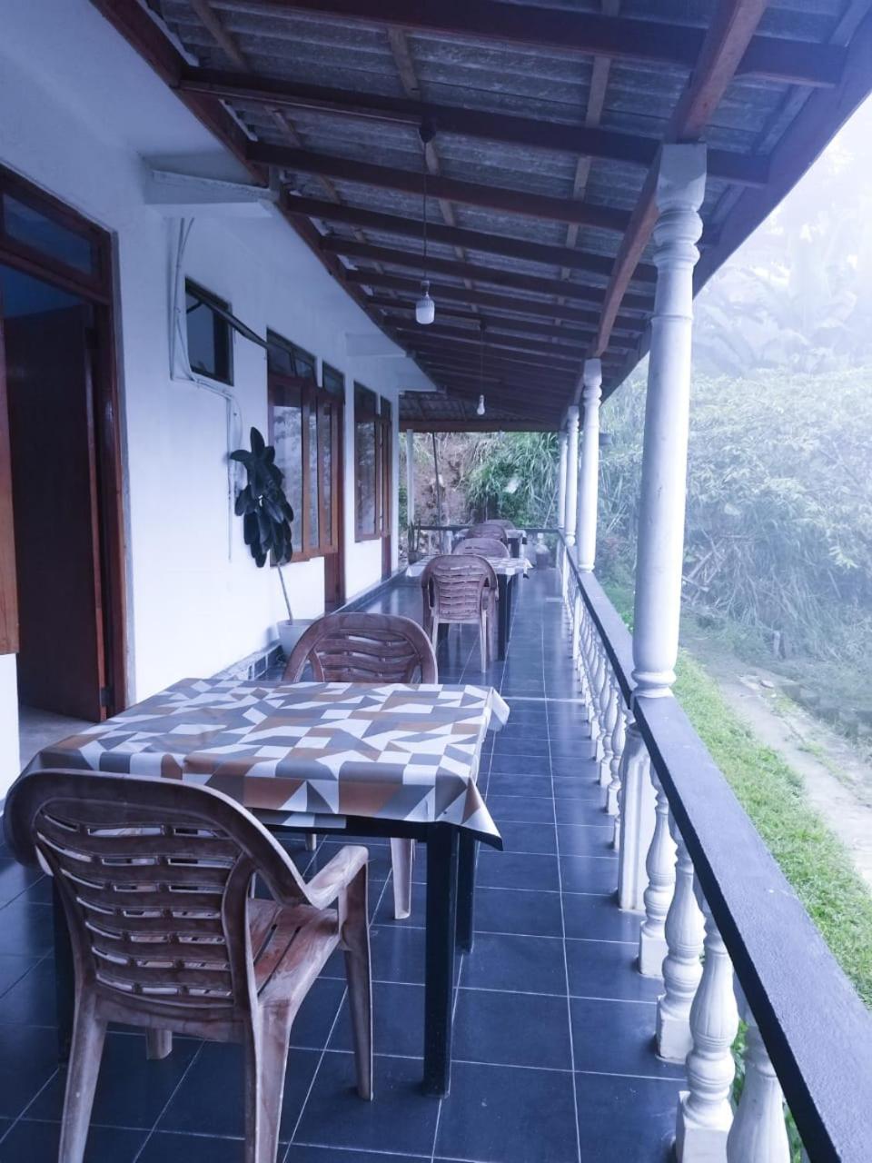 Soorya Inn Ела Екстериор снимка