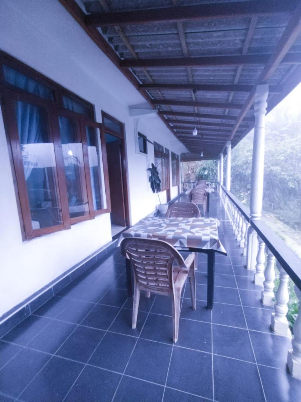 Soorya Inn Ела Екстериор снимка