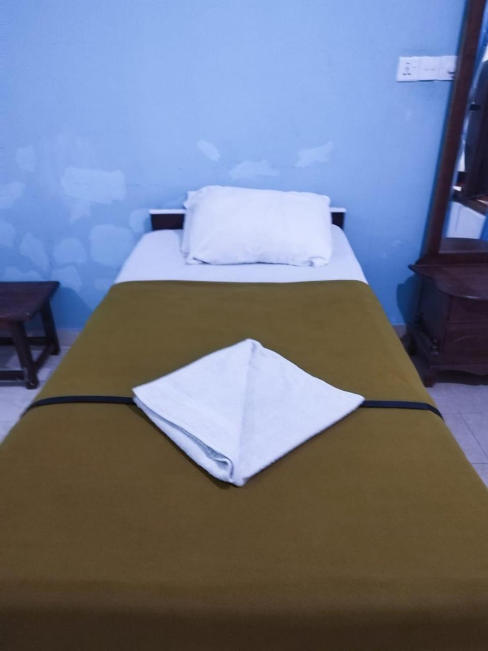 Soorya Inn Ела Екстериор снимка